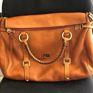 NWT Medium Dooney & Bourke Florentine Satchel